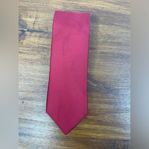 Micheal Kors Red Formal 100% Silk Mens Tie GUC